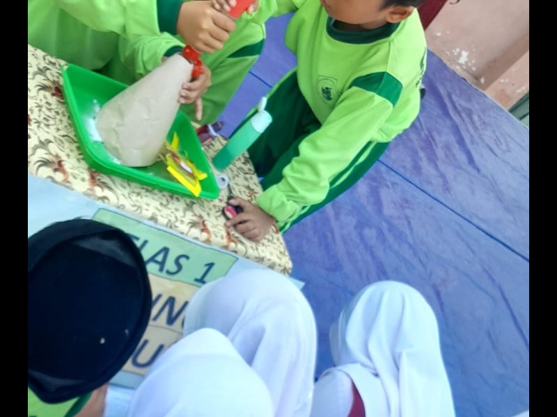 Eksperimen Sains Sederhana